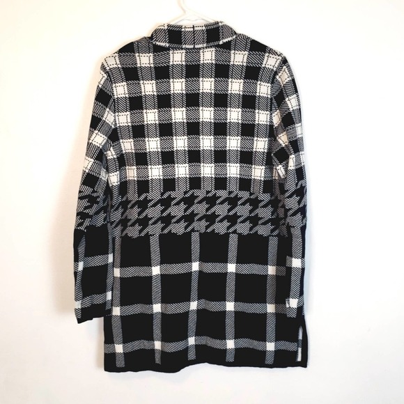 Isaac Mizrahi live QVC Cardigan Plaid Sweater size L - Picture 3 of 3